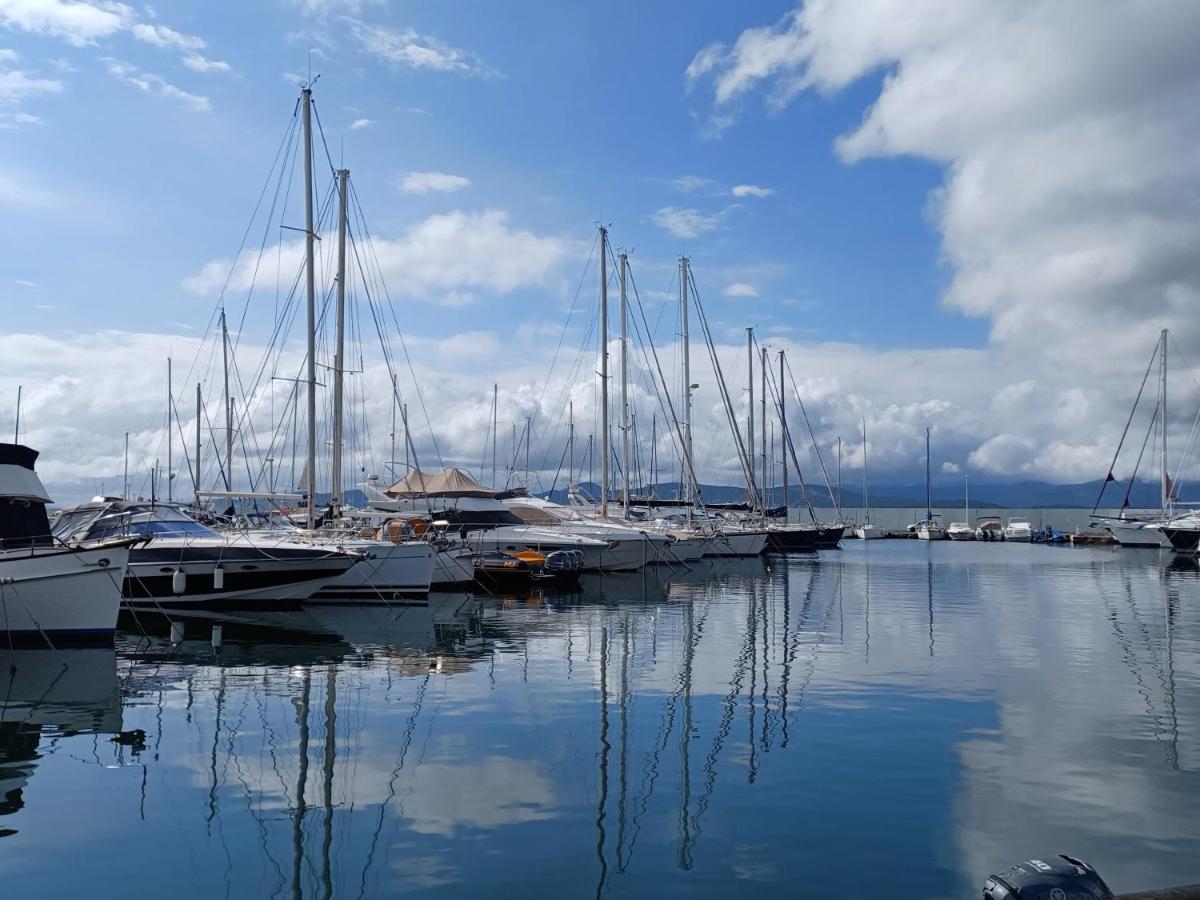 Appart Cosy En Bord De Mer - Port Santia Lucia St Raphael Saint-Raphael  Ngoại thất bức ảnh