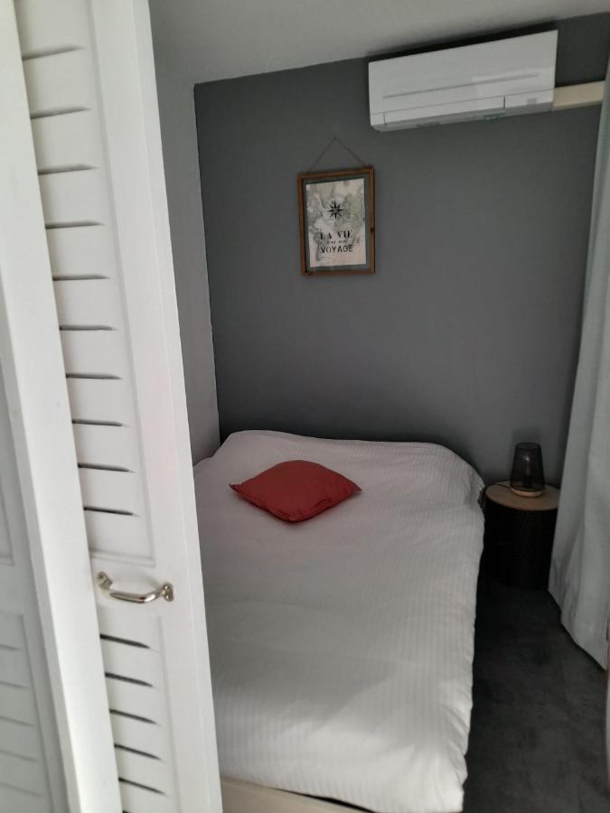 Appart Cosy En Bord De Mer - Port Santia Lucia St Raphael Saint-Raphael  Ngoại thất bức ảnh